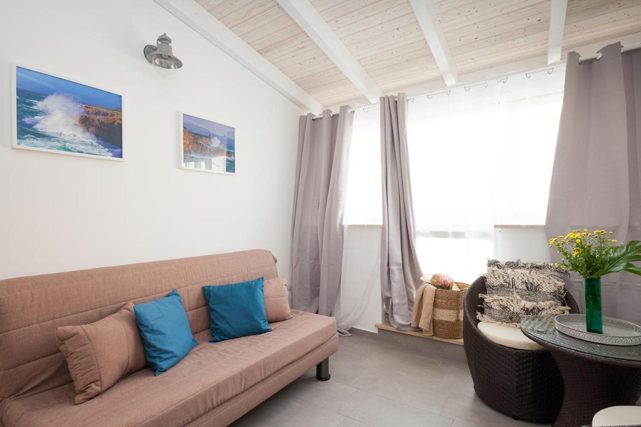 Holiday House Da Vinci Terrasini Exterior foto